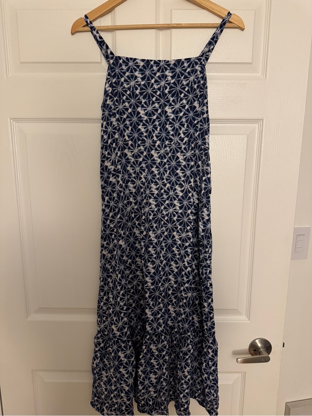 GAP Navy and White Floral Print Maxi Skirt